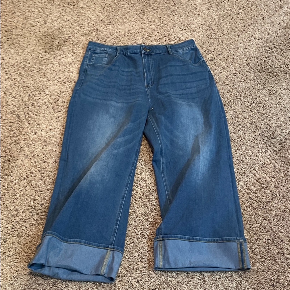 HALARA Women's Cropped Blue Jeans